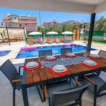 Villa Byssa *
